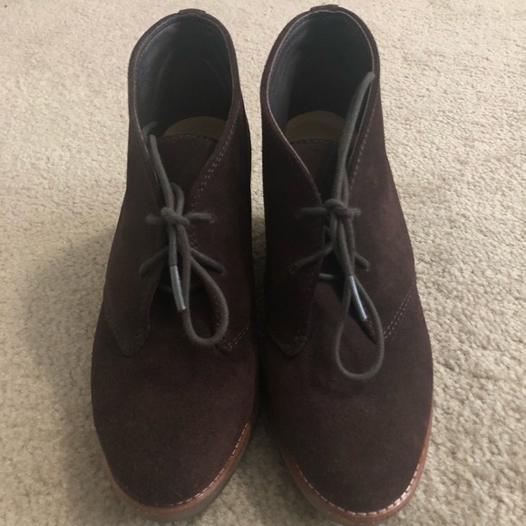 Coach - Picture 4 of 8